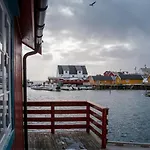 Explorers Lofoten Edge Hébergement de vacances *