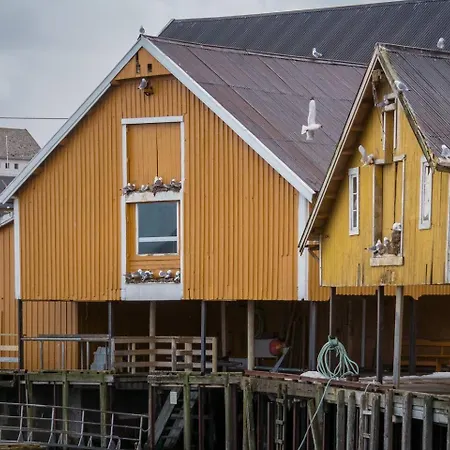 Explorers Lofoten Edge Ferienhaus Sørvågen