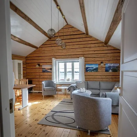 Holiday home Explorers Lofoten Edge