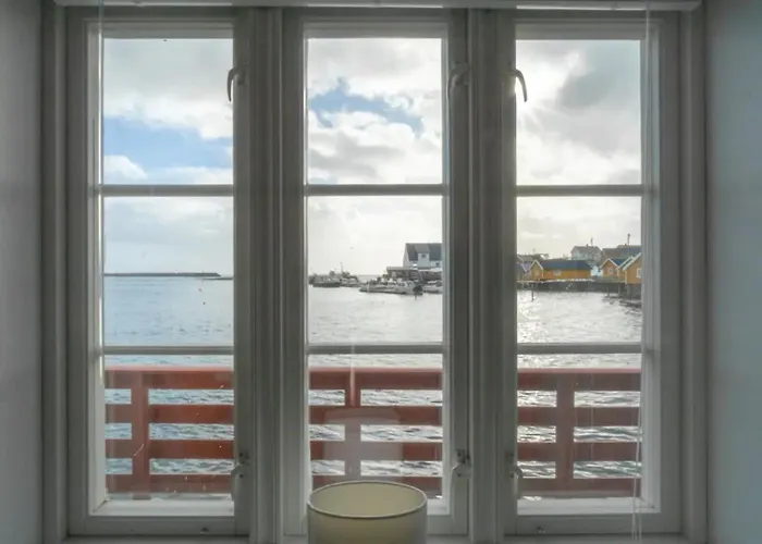 Semesterbostad Explorers Lofoten Edge Sørvågen